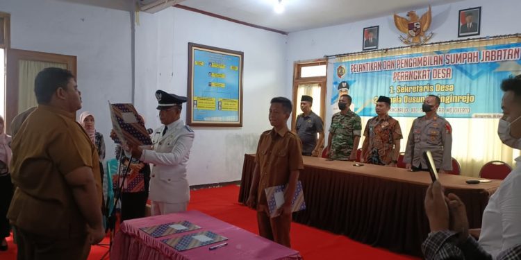 Dua Perangkat Desa Wringenrejo Sooko Mojokerto Resmi Dilantik