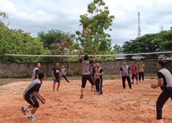 Tingkatkan Sinergitas dan Soliditas TNI-POLRI Bancar Tuban Gelar Olahraga Bersama