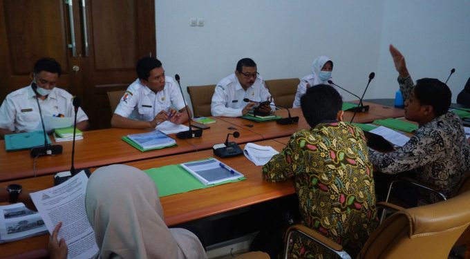 Bupati Anna Hadiri RUPS Tahunan PT. ADS