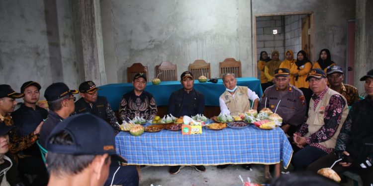 Pemkab Tuban Akan Beri Bantuan Transportasi Air dan Akses Jalan