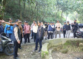 Mas Lindra Berkomitmen Menyediakan Fasilitas Air Bersih Bagi Warga Grabagan