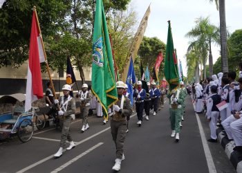 Kirab Bendera dan Jalan Sehat di Gebyar HUT Ke – 73 Satpol PP