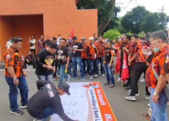 MPC Pemuda Pancasila Kabupaten Mojokerto Gelar UNRAS Atas Sikap LSM Barracuda