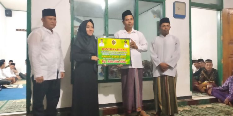 Rangkaian Safari Ramadhan Pemkab Mojokerto Janji Tahun Depan Akan Bangun Jalan Poros Dusun Blentreng