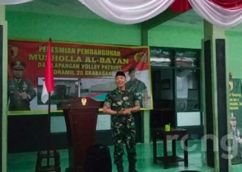 Dandim 0811 Tuban Resmikan Mushola dan Lapangan Voli Makoramil 0811/20 Grabagan