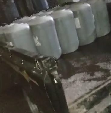 Diduga Kasus Atensi Yang Belum Ada Prosesi, 41 Jerigen Menjadi Bukti Kriminal di Malam Hari