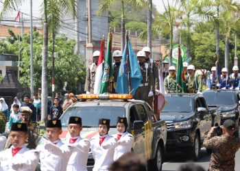 Dari Tuban Kirab Pataka Jer Basuki Mawa Beya Menuju Bojonegoro