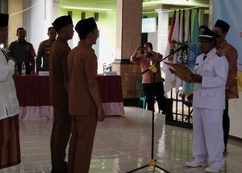 Kepala Desa Purworejo Lantik Dua Perangkat Desa