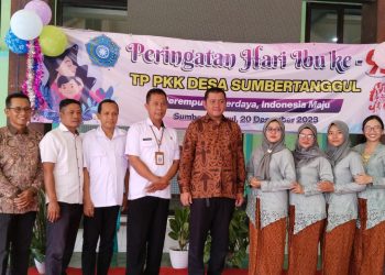 Pemdes Sumbertanggul Merayakan hari Ibu