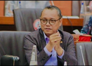 Deddy Sitorus PDIP Pertanyakan Alasan KPU Hentikan Rekapitulasi, Dugaan Utak Atik Suara Untuk Jatah Ketua DPR, dan Loloskan Parpol