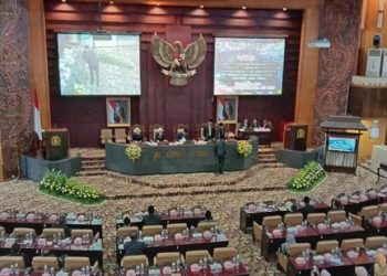 Inilah Perolehan Kursi dan Caleg Yang Diprediksi Lolos ke DPRD Provinsi Jawa Timur