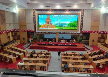 DPRD Kabupaten Mojokerto Adakan Rapat Paripurna Nota Penjelasan Bupati atas LKPJ 2023