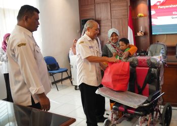 Penyandang Disabilitas Terima Bantuan Atensi Dari Pemkab Tuban dan Sentra Margo Laras Kemensos