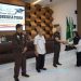 KAJARI TUBAN DAN SEKDA TUBAN MEWISUDA 161 WARGA BELAJAR PKBM ADHYAKSA TUBAN