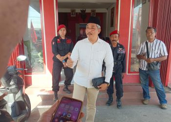 Agus Siswahyudi Kembalikan Berkas Formulir Pendaftaran Cabup – Cawabup Dari PDIP