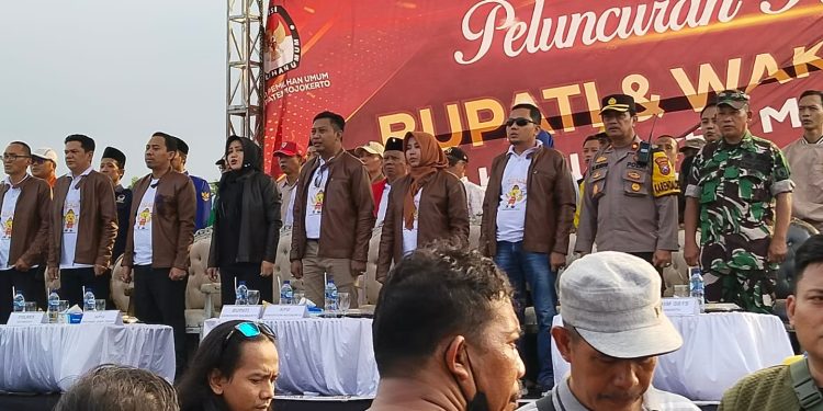 Pagelaran Musik Peluncuran Maskot Sigalih Sambut Pilkada 2024