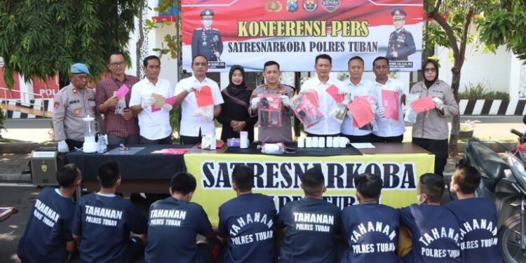 Modus Transaksi Sabu Sistem Ranjau,  Satresnarkoba Polres Tuban Amankan Pria Asal Kerek