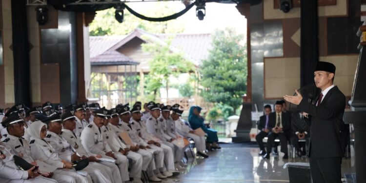 302 Kades di Kabupaten Tuban Terima SK Perpanjangan Jabatan