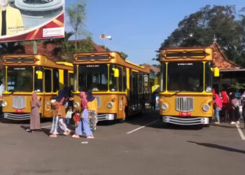 Pelajar dan Masyarakat Umum Dimanjakan Si Mas Ganteng Secara Gratis Saat Liburan Sekolah