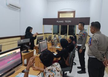 Polres Kediri Kota Beri Pendampingan Khusus Pelayanan SIM Bagi  Penyandang Disabilitas