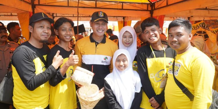 Mas Lindra Hadiri Puncak Hari Koperasi