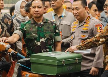 Panglima TNI Dampingi Presiden RI Hadiri Festival Like 2 KLHK  di JCC Senayan