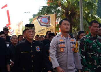 Polres Ponorogo Kawal Pelaksanaan Haul Akbar Ki Ngabei Soero Diwirdjo dan H.R. Djimat Hendro Sowarno