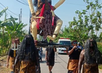 Arak Arakan Karnaval Desa Karangasem Mojokerto Dalam Memeriahkan HUT RI ke – 79