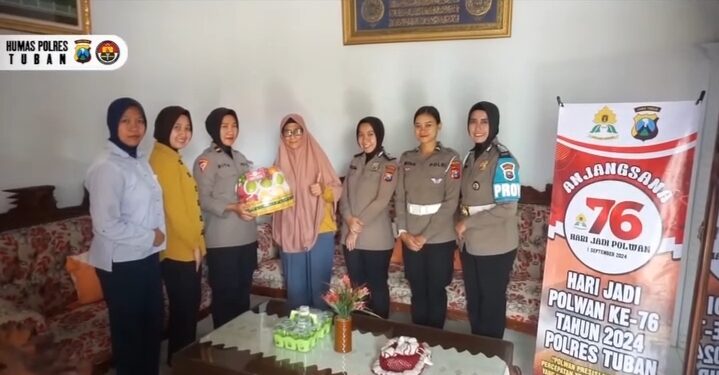 Jelang HUT ke-76, Polwan Polres Tuban Anjangsana ke Rumah Purnawirawan Polwan