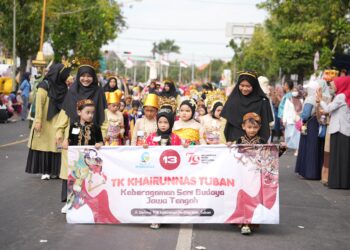 Pawai Budaya Nusantara TK RA Berlangsung Meriah