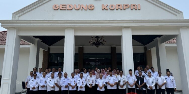 Pjs. Bupati Tuban Pimpin Rakor Bersama Sekda dan Pimpinan OPD