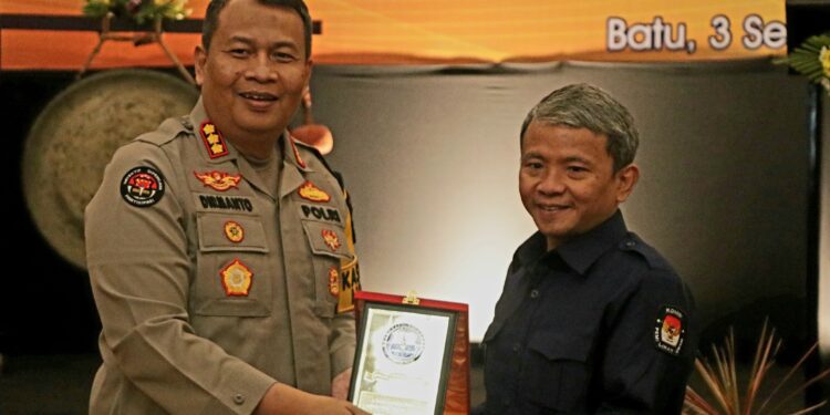 Bidhumas Polda Jatim Gelar Sarasehan bersama Media Wujudkan Pilkada Damai