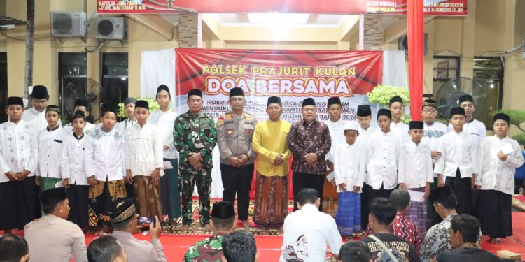Cooling System Jelang Pilkada 2024, Polsek Prajuritkulon Gelar Do’a Bersama