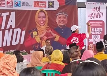 Calon Walkot Mojokerto Ning Ita – Cak Sandi Didukung 7 Parpol Non Parlemen