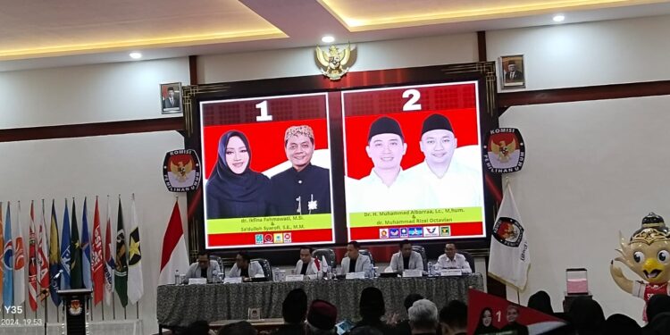 KPU Mojokerto Tetapkan Nomor Urut, Idola Nomor Urut 01, Mubarok 02