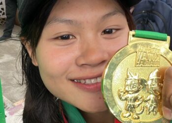 Eka Dian Atlet Asal Tuban Bersama Tim Panjat Tebing Jatim Sumbang Emas di PON XXI Aceh – Sumut 2024