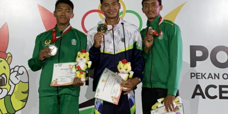Atlet Tuban Raih Medali Perak di PON XXI 2024 Cabor Atletik Nomor Lompat Galah Putra
