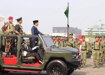 TNI PRIMA, Prajurit Macan Kumbang Yonif 515 UTY/9/2 Kostrad Tampil Prima Dalam Pelaksanaan HUT Ke-79 TNI Di Monas
