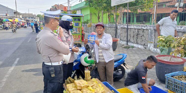Ops Zebra, Polisi Sasar Pedagang dan Pembeli di Pasar Tanjung Anyar Kota Mojokerto