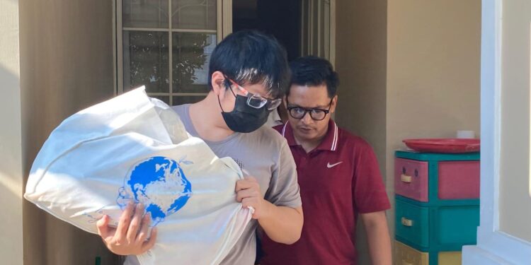 Masuk Bui, Kejati Jatim Eksekusi Ronald Tannur