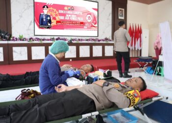 Memperingati Hari Jadi Humas Polri Ke-73, Polres Mojokerto Kota Gelar Donor Darah Bersama Media