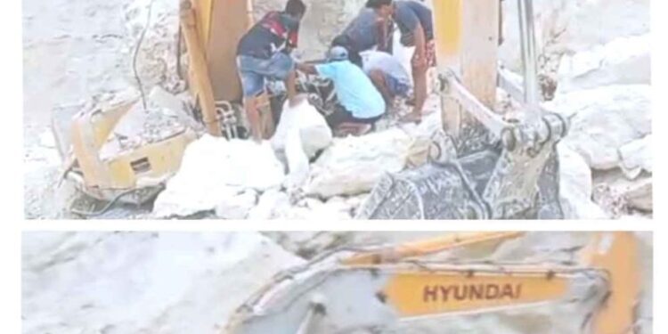 Tertimbun Reruntuhan Tambang Galian C di Pakis Grabagan Tuban, 2 Operator Excavator Meninggal di Tempat