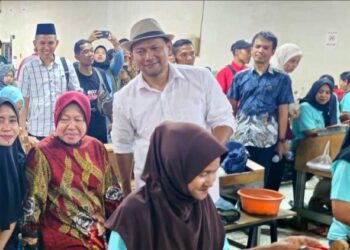 Komitmen Tri Rismaharini Sejahterakan Buruh Pabrik Rokok