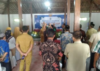 Resmi. Vidian Lustinayani PJ Desa Dukuh Di Lantik