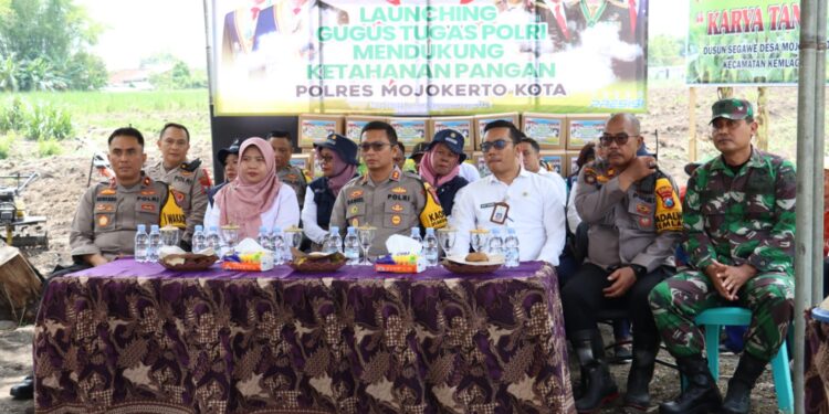 Polres Mojokerto Kota Launching Gugus Tugas Polri Bersama Kelompok Tani