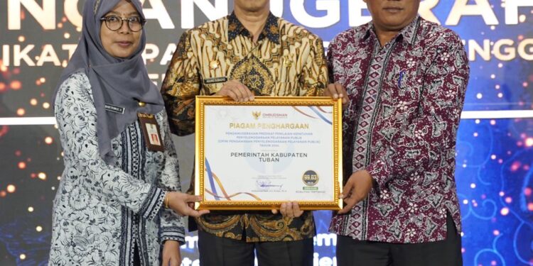 Pemkab Tuban Kembali Raih Penghargaan dari Ombudsman