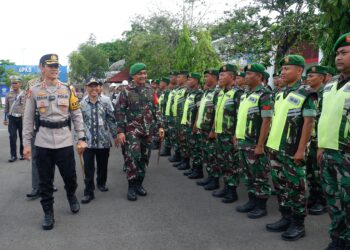 Dandim 0811/Tuban Hadiri Apel Gelar Pasukan Pengamanan Natal Dan Tahun Baru 2025 Di Mapolres Tuban