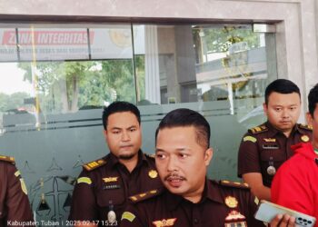 Dikawatirkan Kabur Kejari Tuban Tahan Dua Tersangka Korupsi BUMD Rp 2.6 Miliar