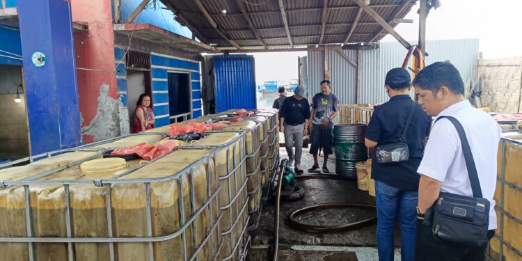 APH Gerebeg Gudang Pengoplosan Minyak Solar Bersubsidi