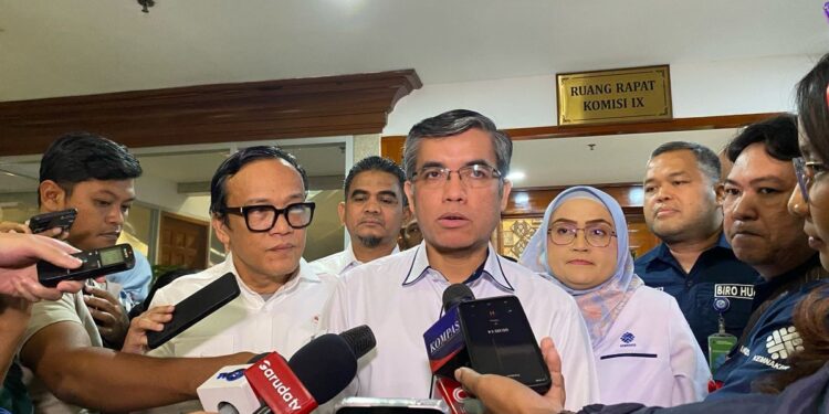 Menaker Terbitkan Surat Edaran THR untuk Pekerja BUMN, Swasta, hingga Ojol